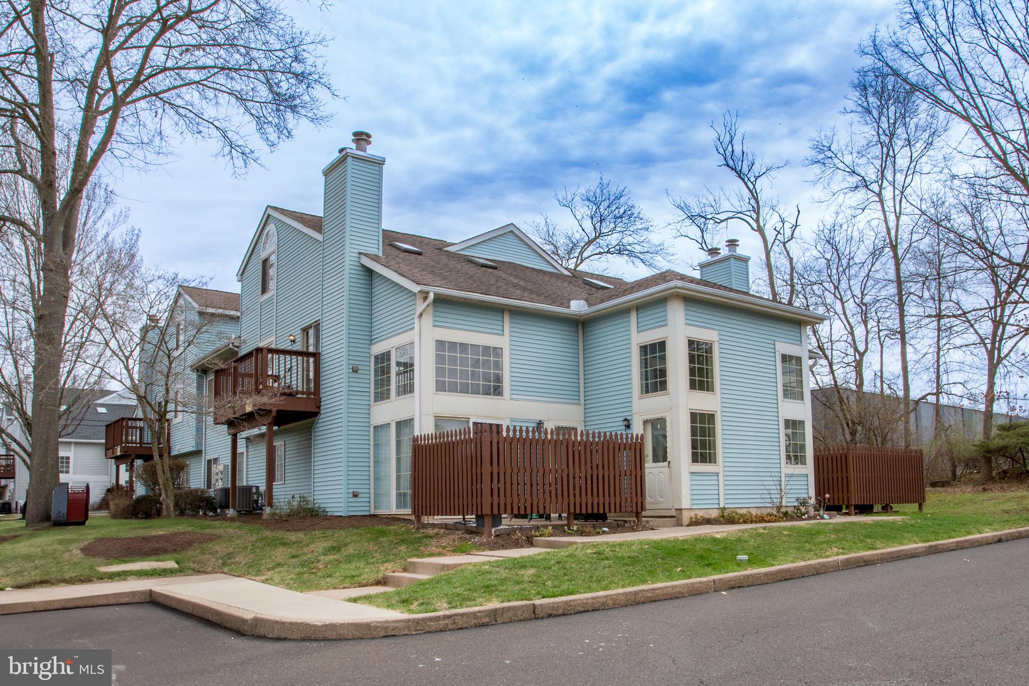 534 Patrick Place Chalfont, PA 18914 - Photo 1 of 36 Front