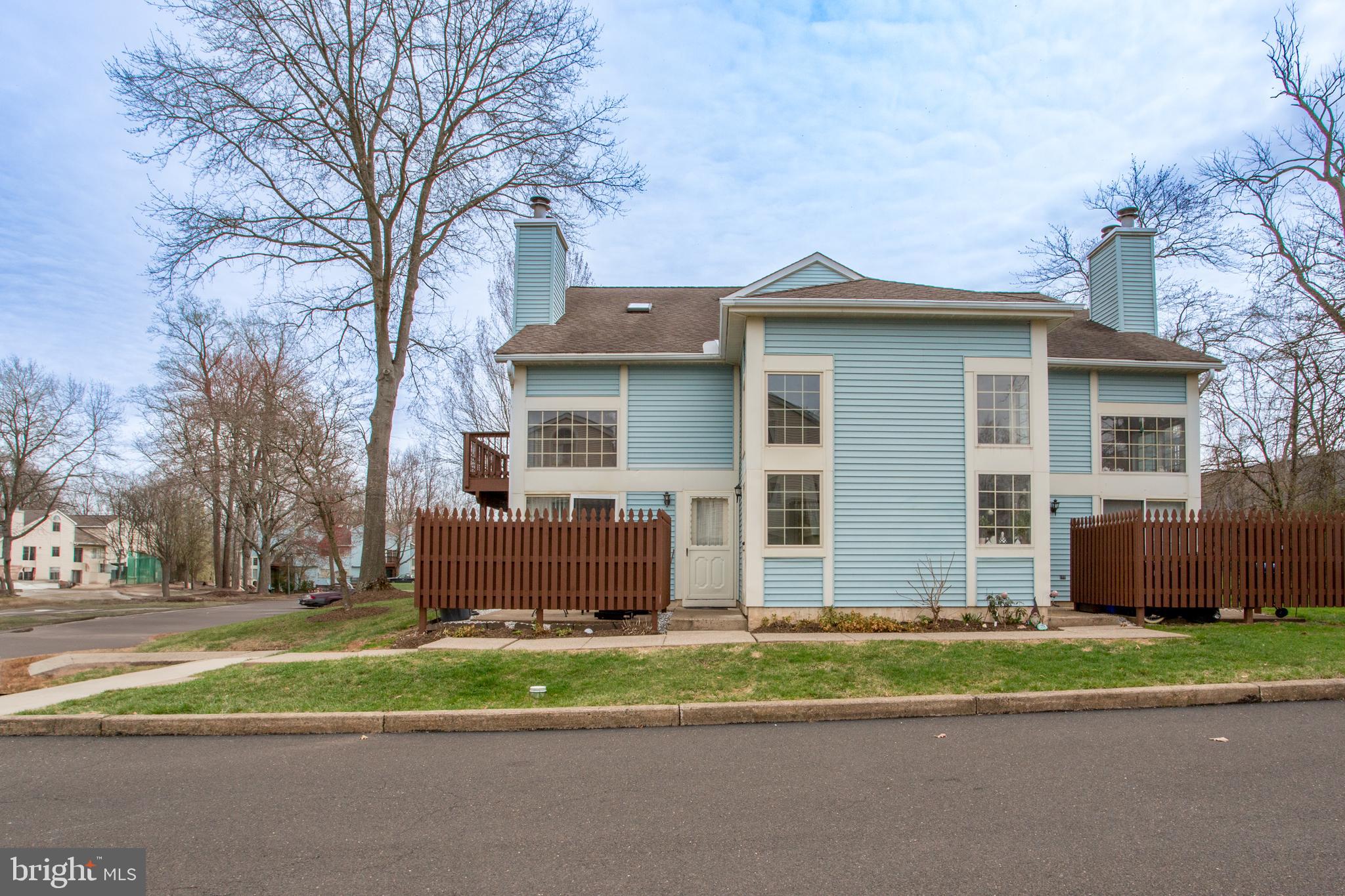 534 Patrick Place Chalfont, PA 18914 - Photo 2 of 36 Front
