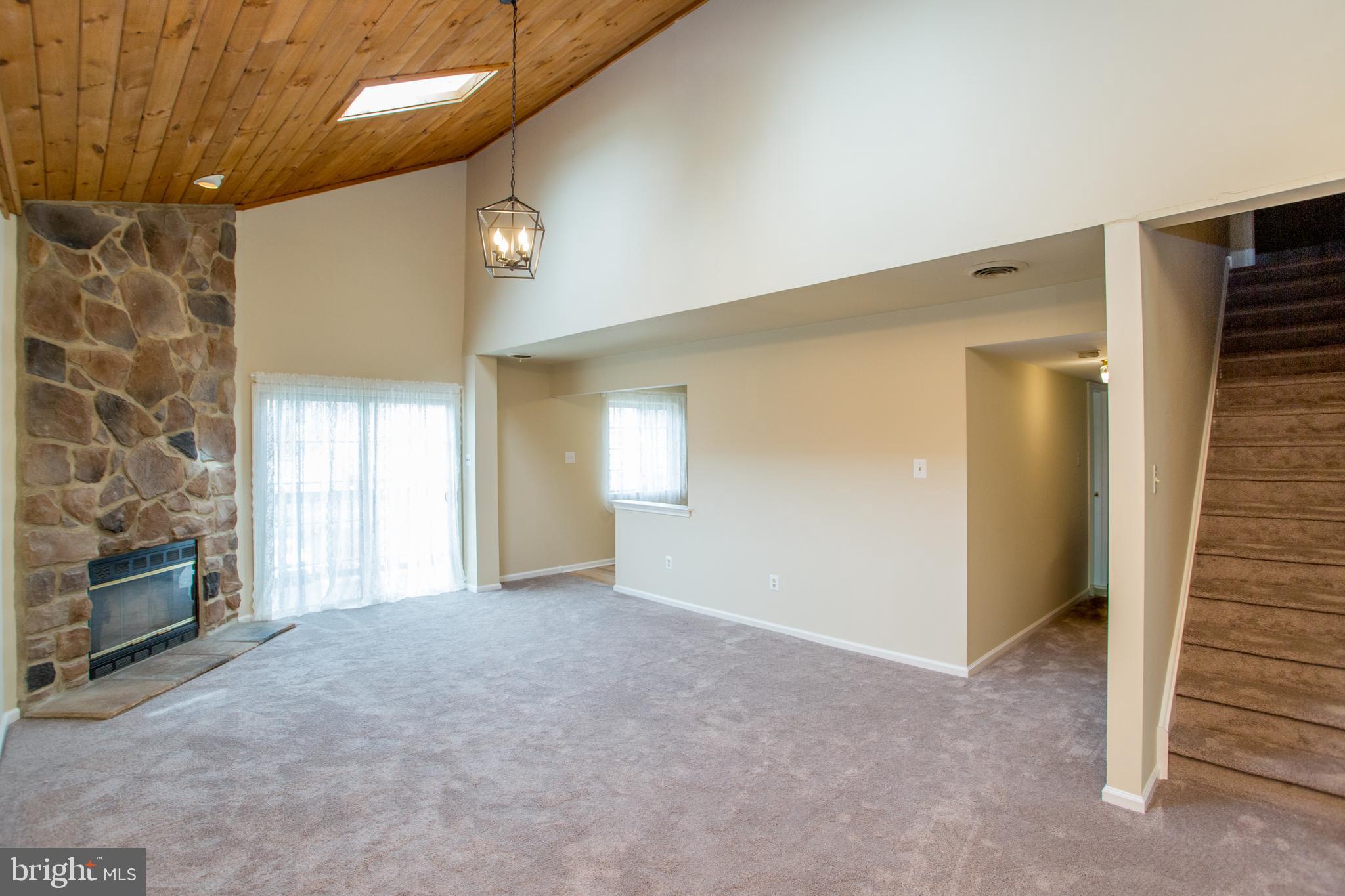 534 Patrick Place Chalfont, PA 18914 - Photo 4 of 36 Great Room