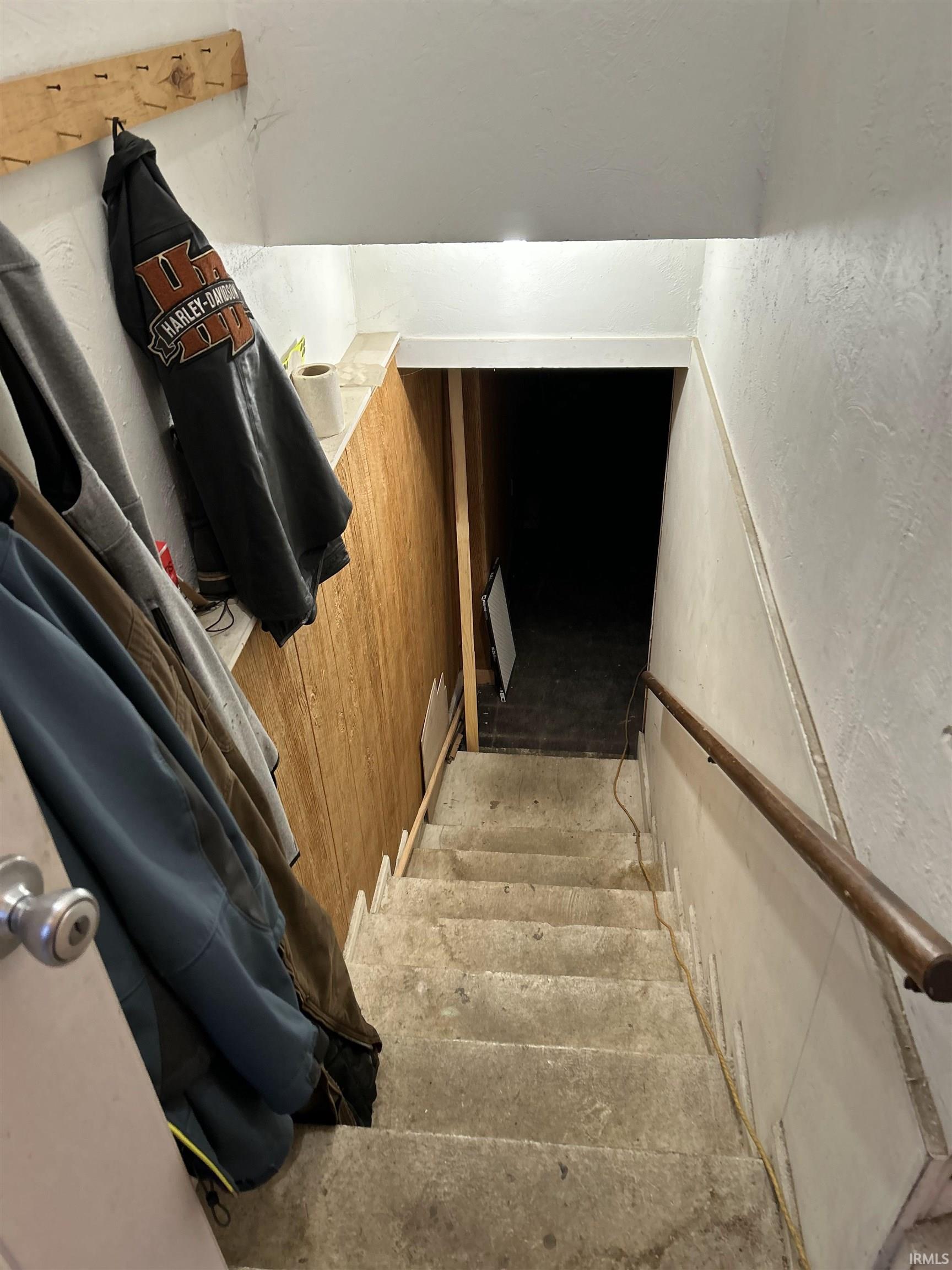 54252 North Ironwood Road South Bend, IN 46635 - Photo 7 of 14