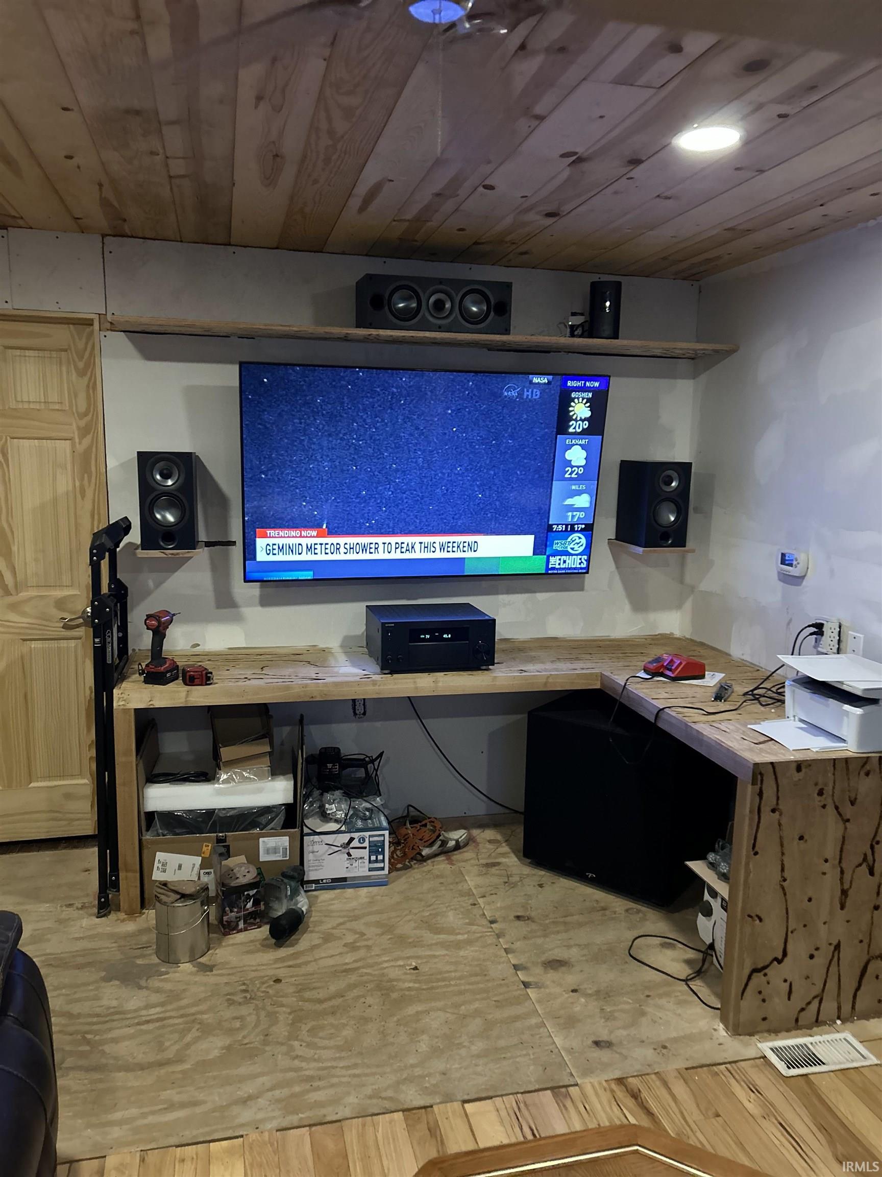 54252 North Ironwood Road South Bend, IN 46635 - Photo 10 of 14