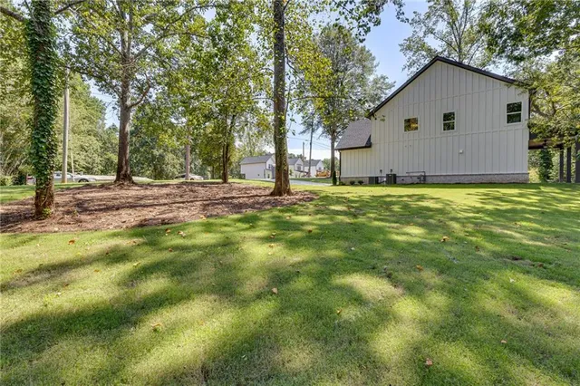 $649,000 | 3374 Lee Drive, Buford, GA 30518