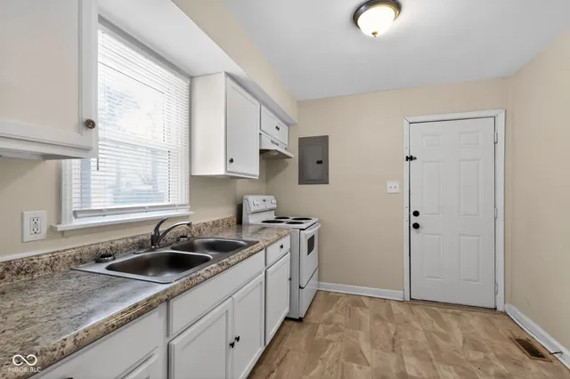 $94,900 | 3617 North Sadlier Drive, Indianapolis, IN 46226