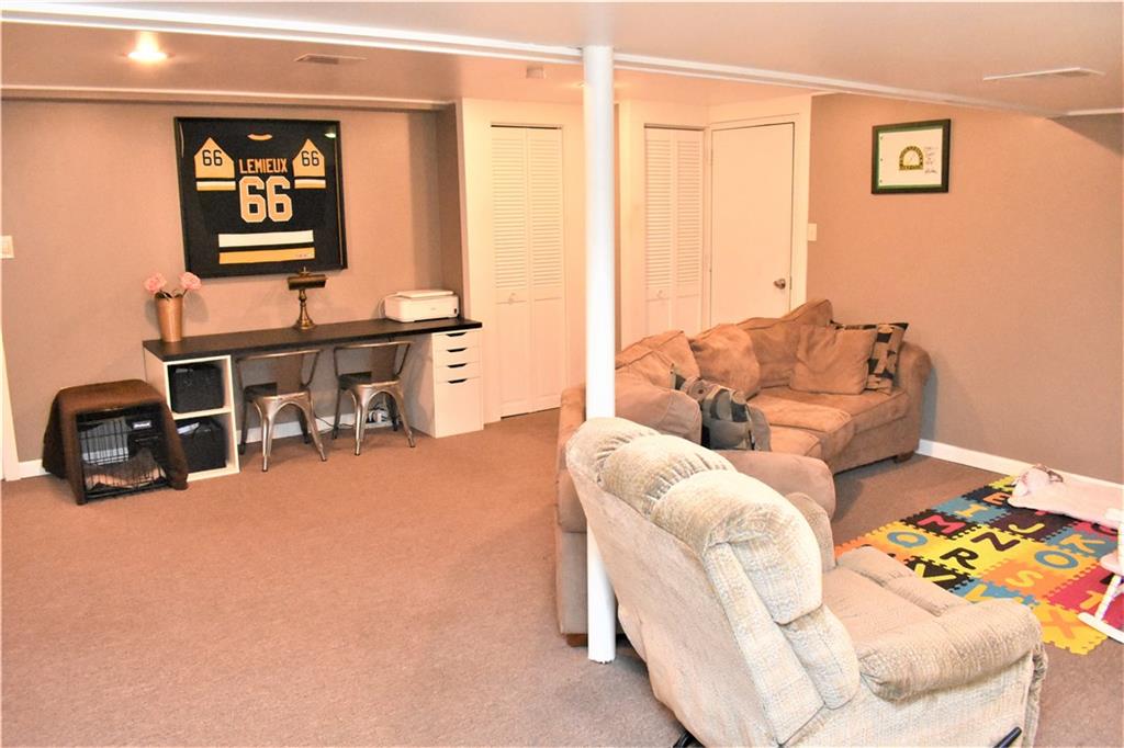 1617 McCully Road Pittsburgh, PA 15234 - Photo 18 of 20 Gallery Image 18