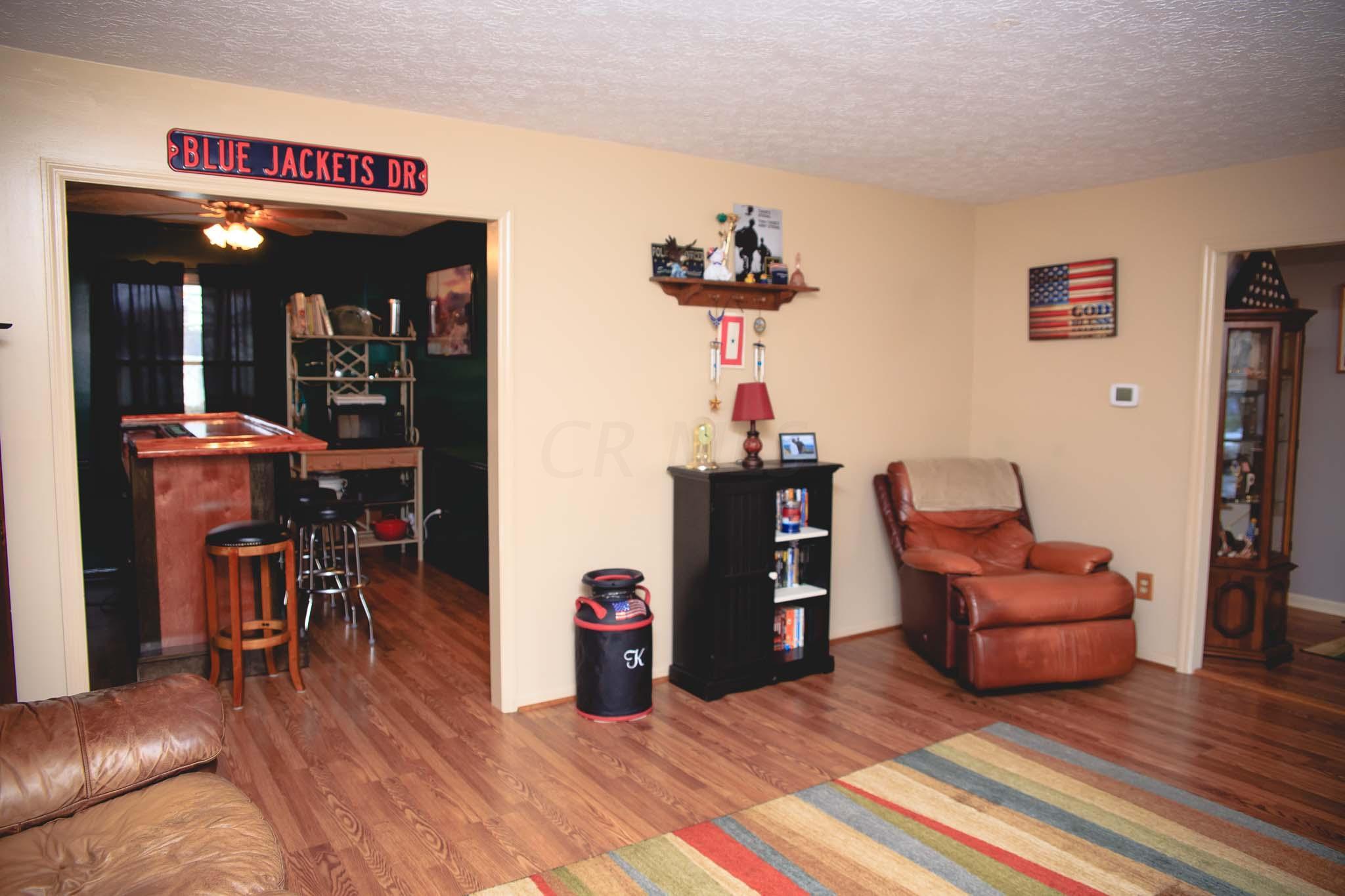 594 South Spring Road Westerville, OH 43081 - Photo 7 of 51 Gallery Image 7