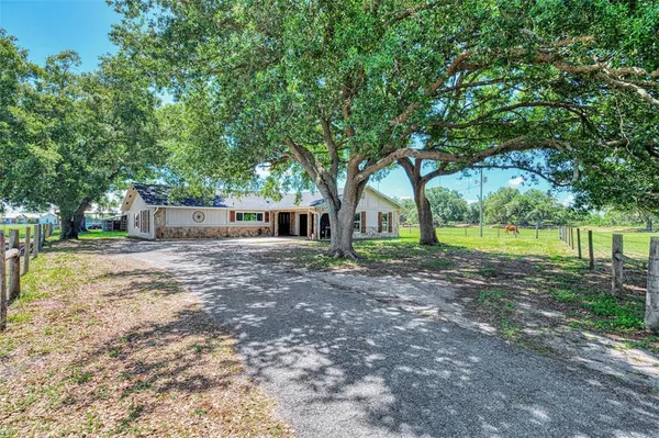 $995,900 | 10433 Southwest Jernigan Street, Arcadia, FL 34269