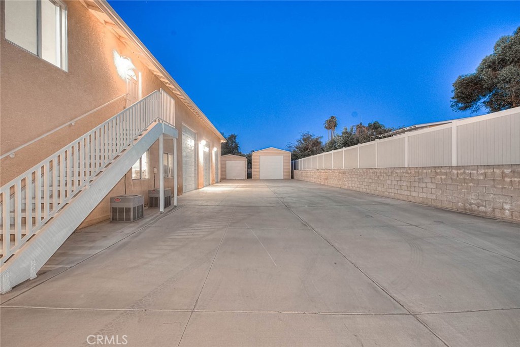 17292 Bali Drive Riverside, CA 92504 - Photo 29 of 75
