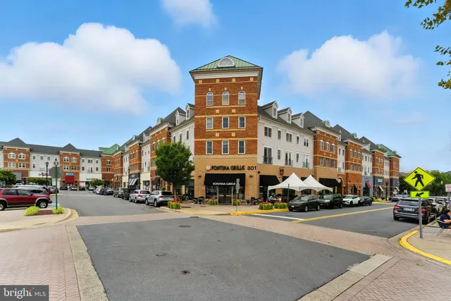 $799,900 | 807 King Farm Boulevard, Rockville, MD 20850