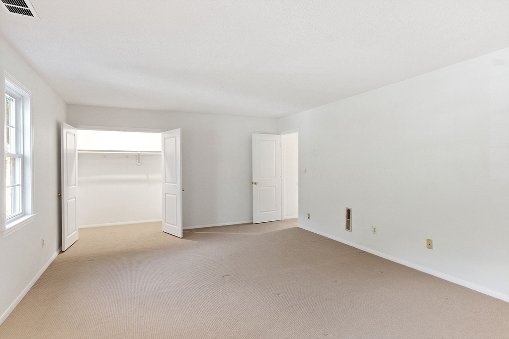 68 MacIntosh Lane, Unit 68 Boxborough, MA 01719 - Photo 15 of 32