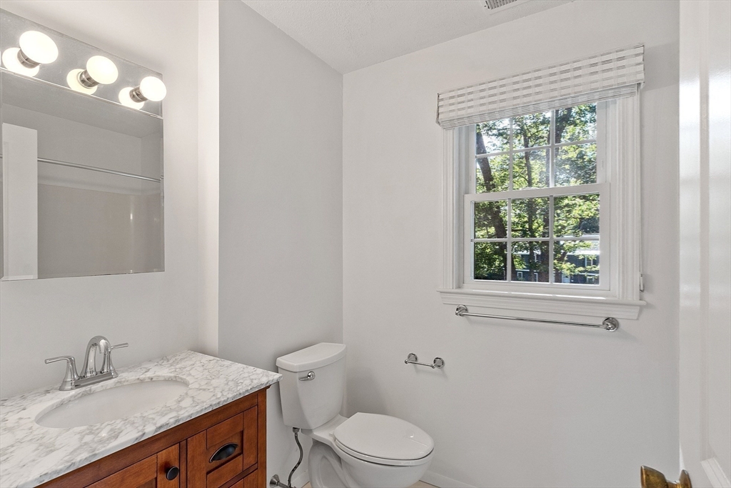 68 MacIntosh Lane, Unit 68 Boxborough, MA 01719 - Photo 16 of 32