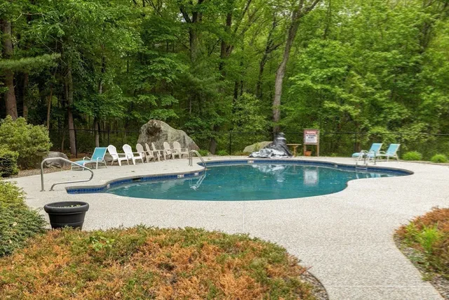 $375,000 | 68 MacIntosh Lane, Unit 68, Boxborough, MA 01719