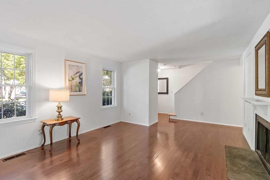 68 MacIntosh Lane, Unit 68 Boxborough, MA 01719 - Photo 6 of 32