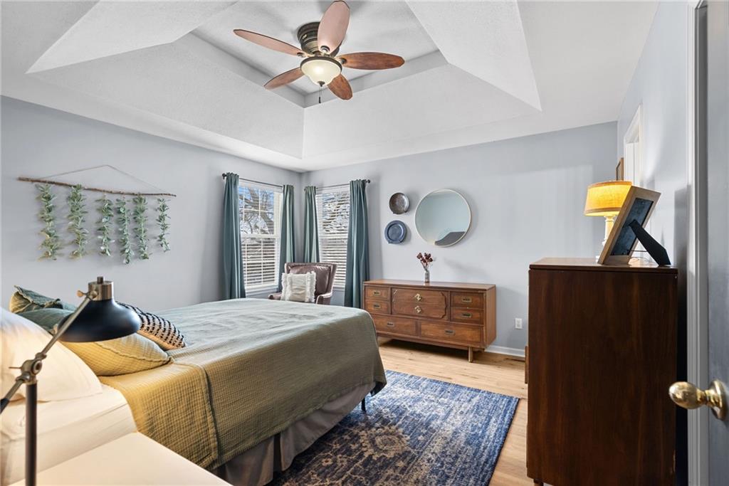 109 East Laredo Trail Raymore, MO 64083 - Photo 18 of 33