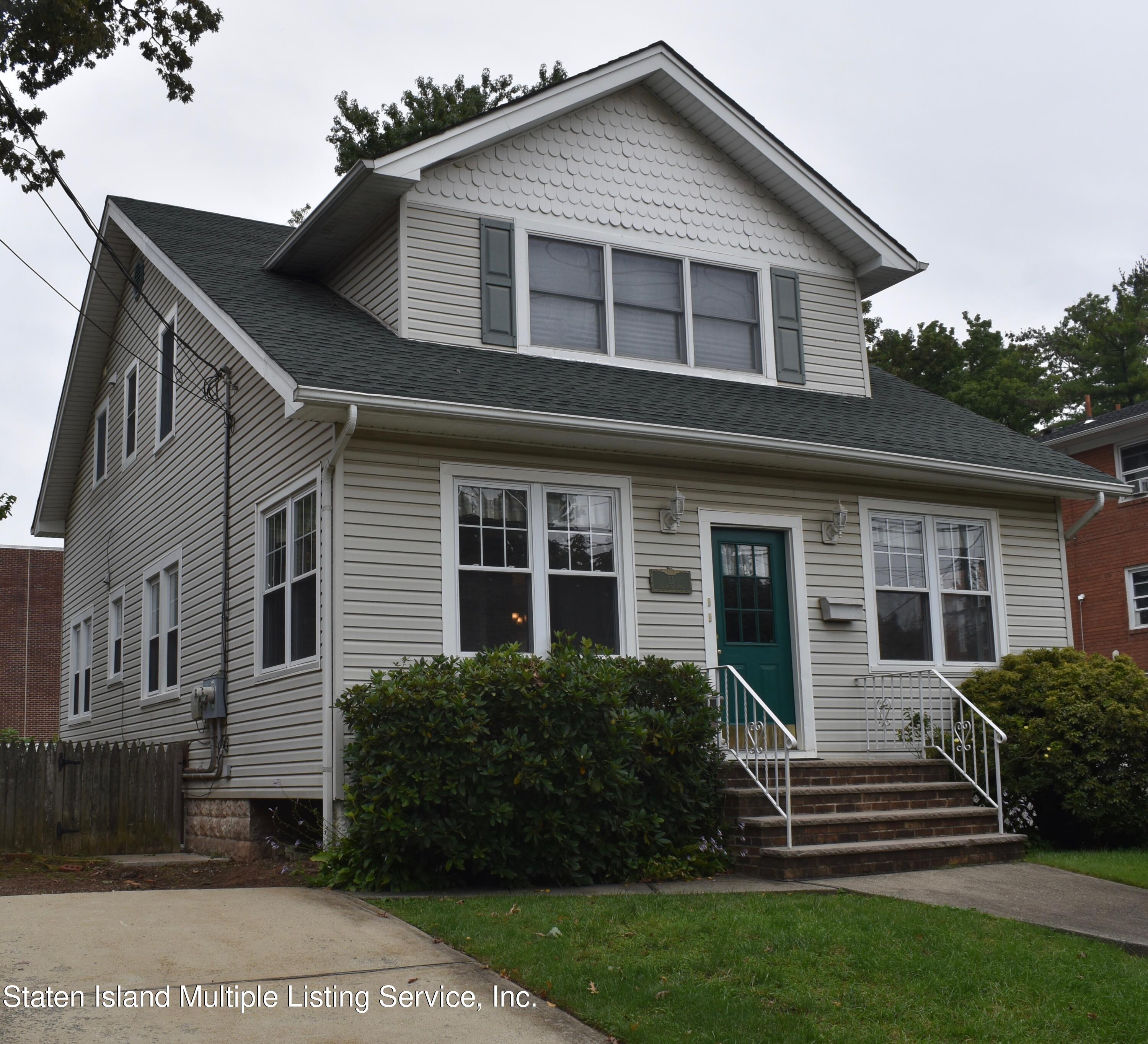 11 Edgewood Road Staten Island, NY 10308 - Photo 1 of 66 DSC_0626