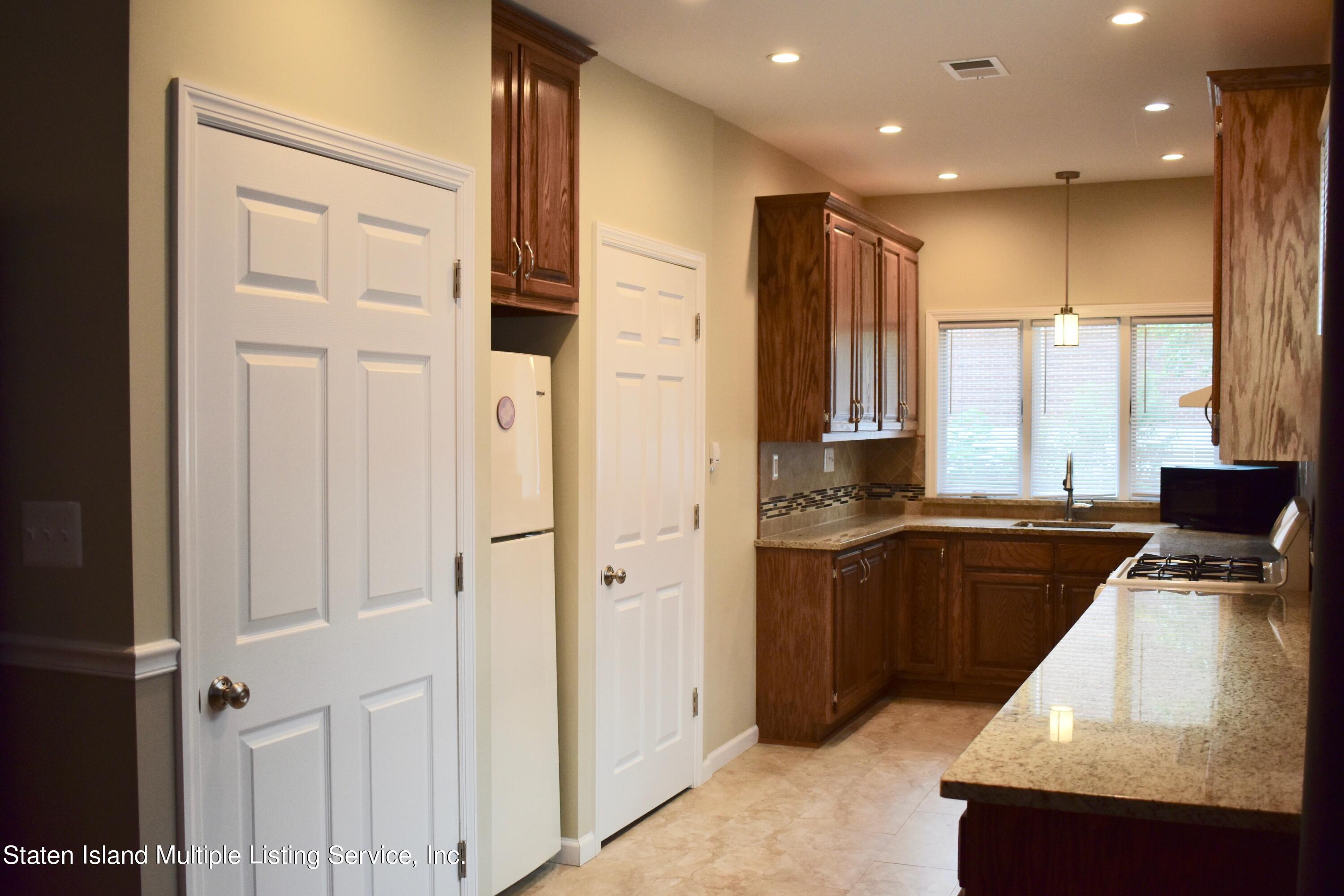 11 Edgewood Road Staten Island, NY 10308 - Photo 20 of 66 DSC_0394