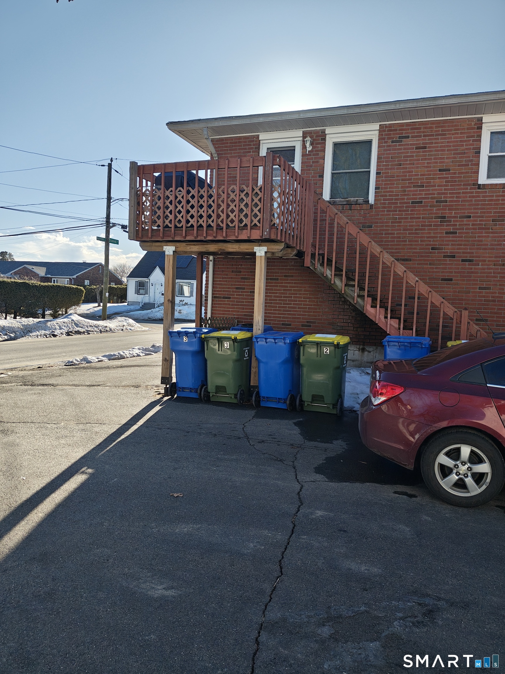 25 Norris Street Waterbury, CT 06705 - Photo 3 of 39