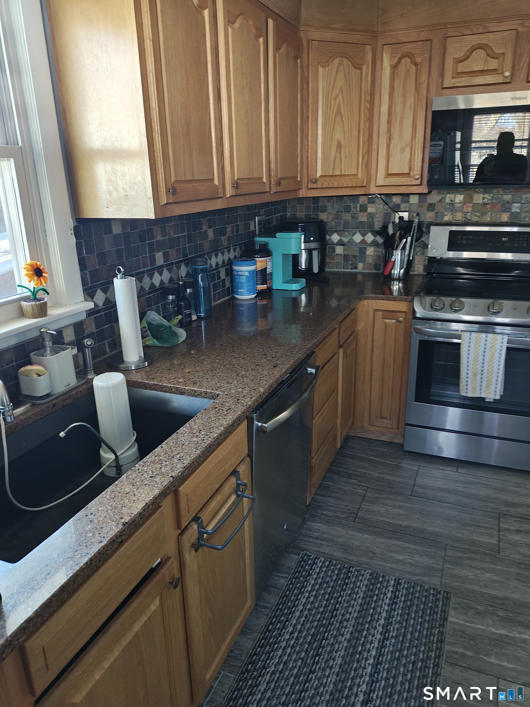 25 Norris Street Waterbury, CT 06705 - Photo 34 of 39
