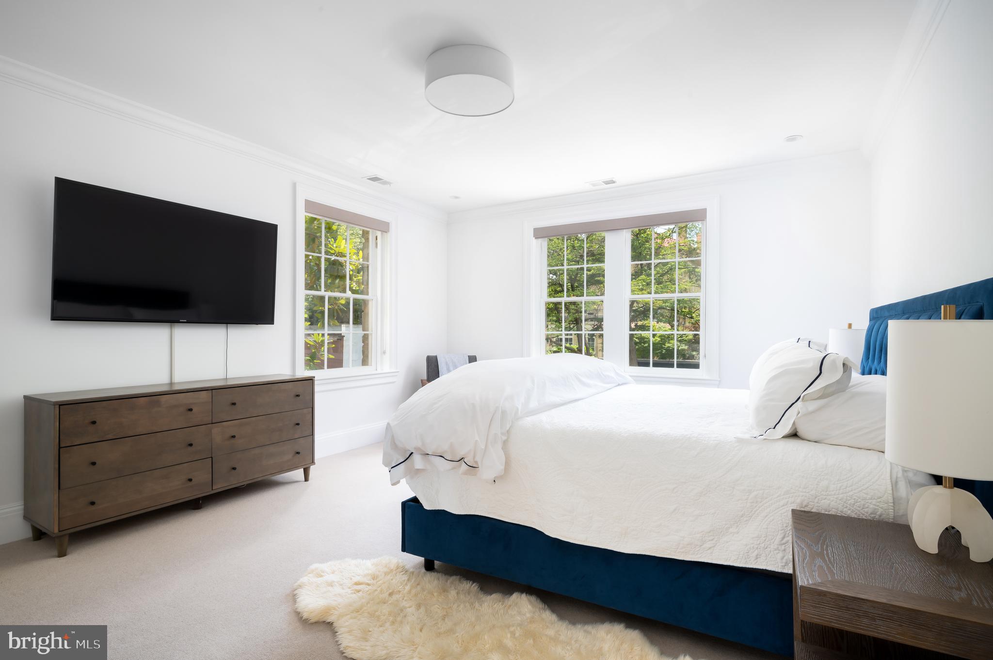 2302 Kalorama Road Northwest Washington, DC 20008 - Photo 15 of 35 Master Bedroom with Two Exposures