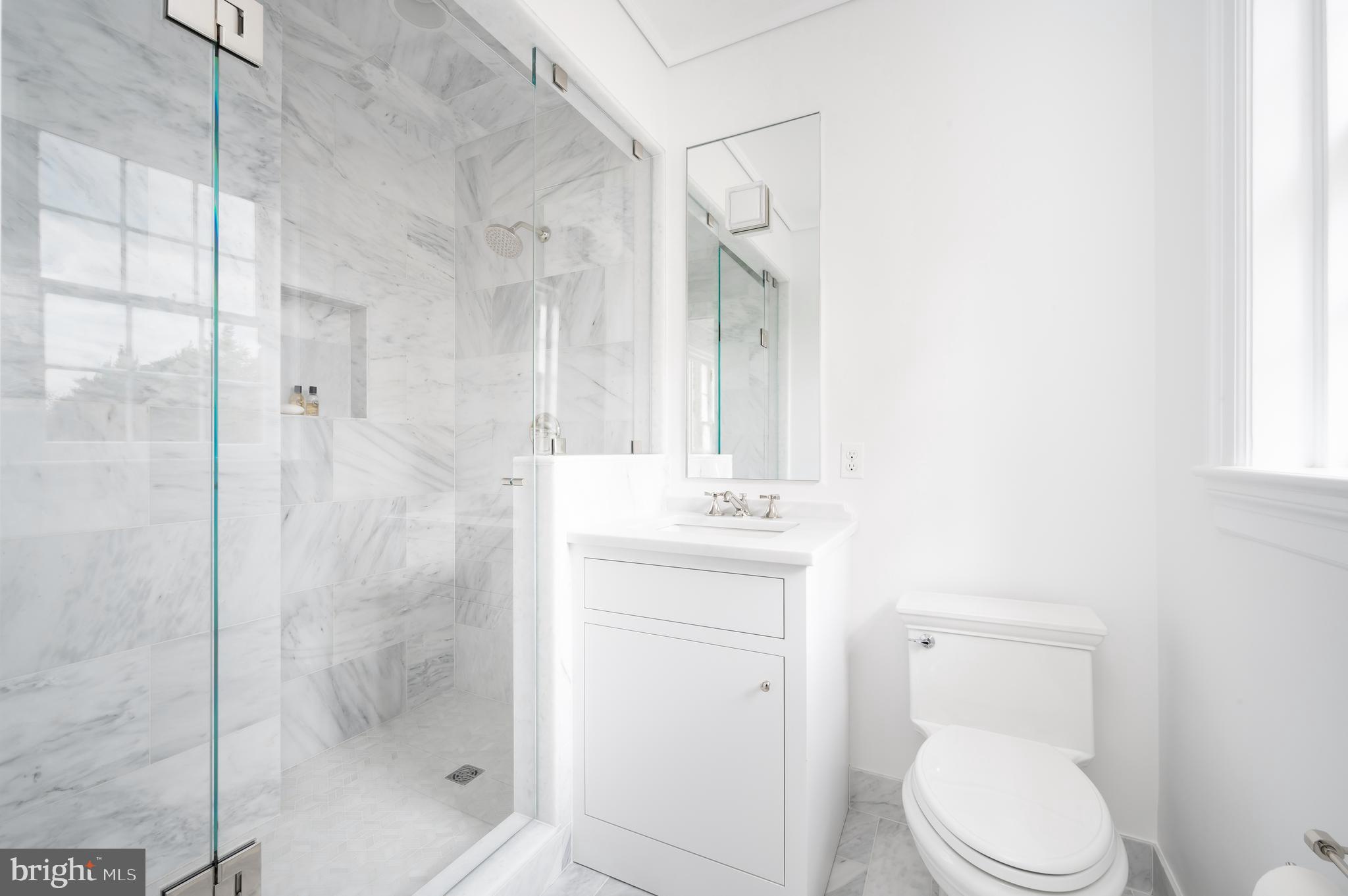 2302 Kalorama Road Northwest Washington, DC 20008 - Photo 19 of 35 Second Bath