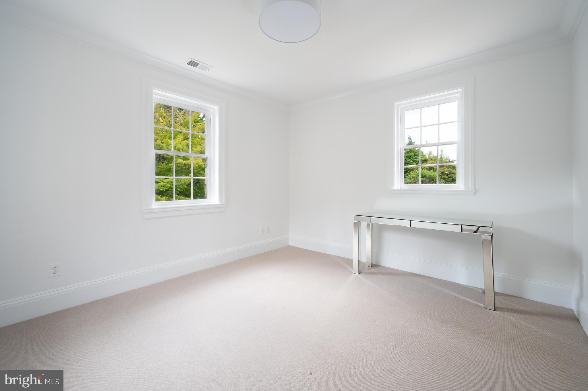 2302 Kalorama Road Northwest Washington, DC 20008 - Photo 20 of 35 Third Bedroom