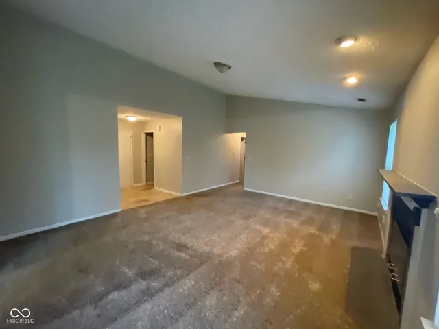 $243,000 | 356 Seabreeze Circle, Avon, IN 46123