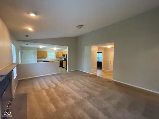 $243,000 | 356 Seabreeze Circle, Avon, IN 46123