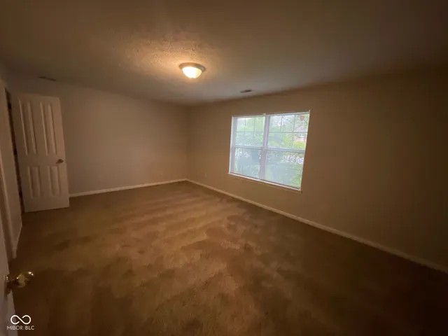 $243,000 | 356 Seabreeze Circle, Avon, IN 46123