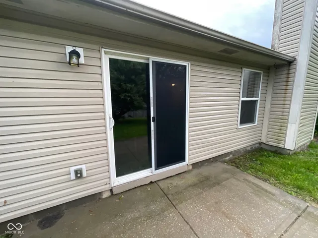 $243,000 | 356 Seabreeze Circle, Avon, IN 46123