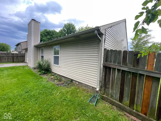 $243,000 | 356 Seabreeze Circle, Avon, IN 46123