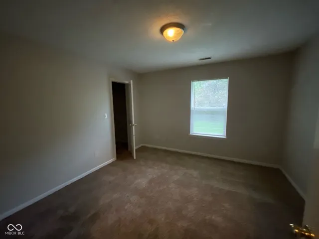 $243,000 | 356 Seabreeze Circle, Avon, IN 46123