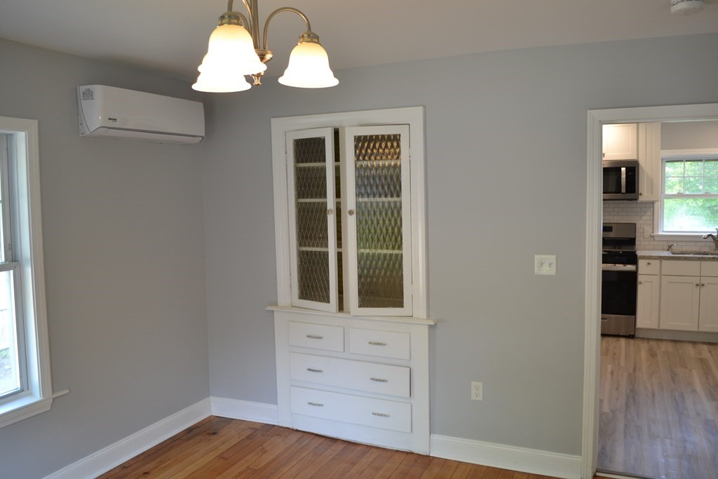 73 Littleton Road Chelmsford, MA 01824 - Photo 9 of 19 Gallery Image 9
