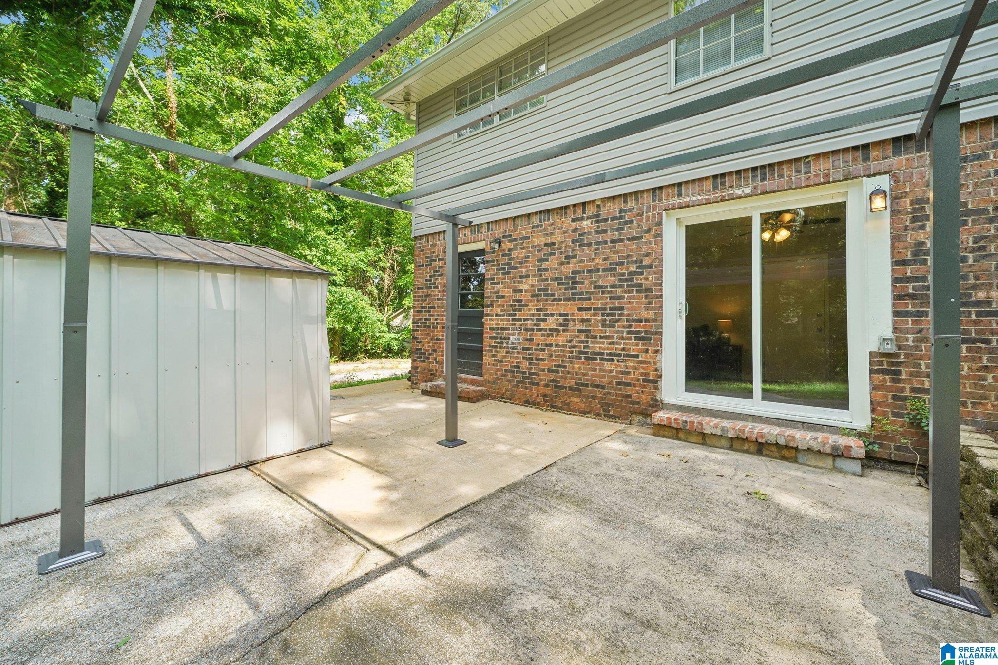 133 Hickory Street Alabaster, AL 35114 - Photo 34 of 38