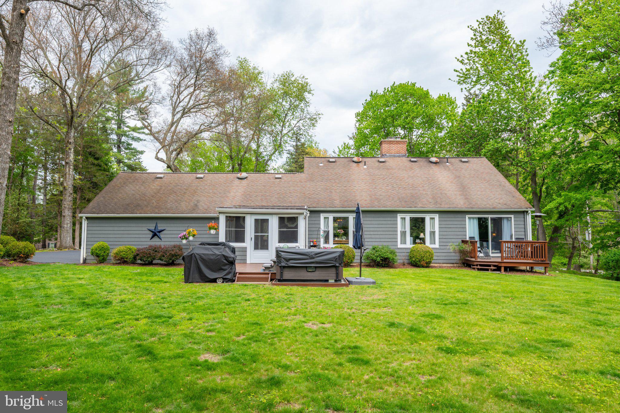 1 W Road Boonton, NJ 07005 - Photo 8 of 45 Charming home nestled in lush greenery.