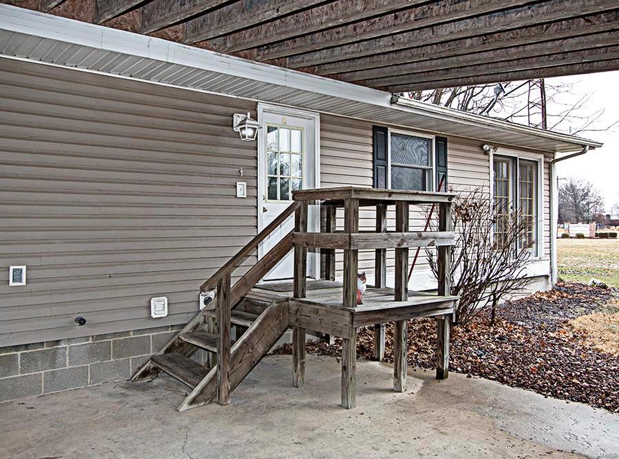 12724 Slant Road Carlyle, IL 62231 - Photo 36 of 39