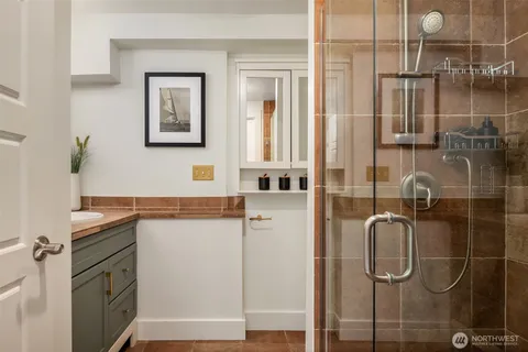 $925,000 | 830 Northeast 59th Street, Seattle, WA 98105