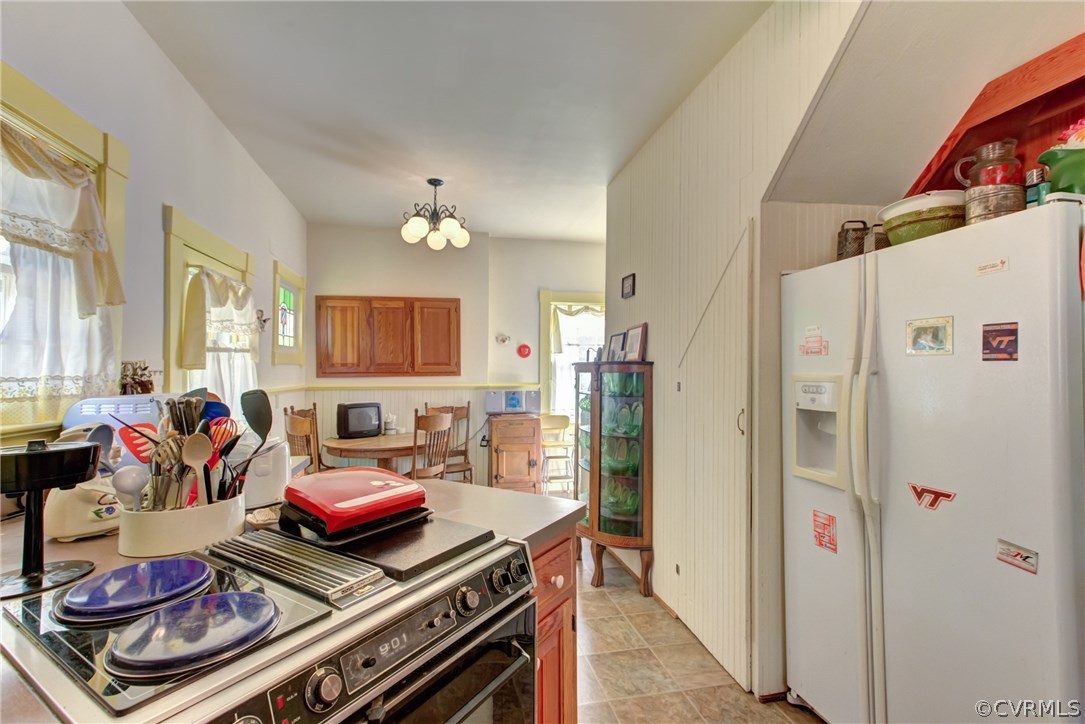 3048 River Road West Goochland, VA 23063 - Photo 16 of 49 a living room with furniture and a flat screen tv