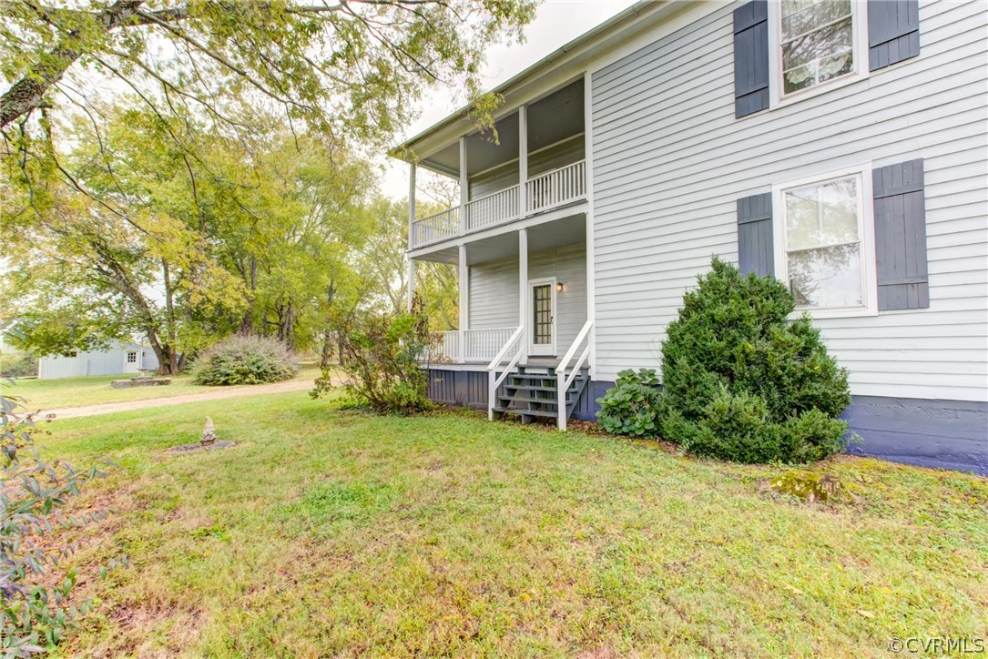 3048 River Road West Goochland, VA 23063 - Photo 39 of 49 a view of a house with backyard and garden