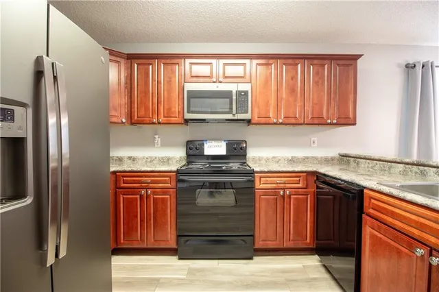 $135,500 | 1700 Marseille Drive, Unit 16, Laplace, LA 70068