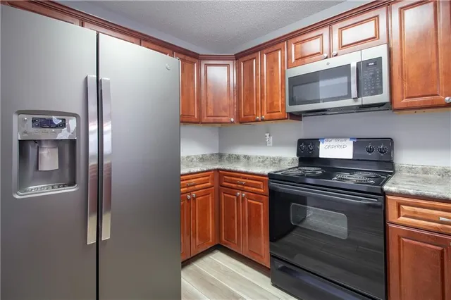 $135,500 | 1700 Marseille Drive, Unit 16, Laplace, LA 70068