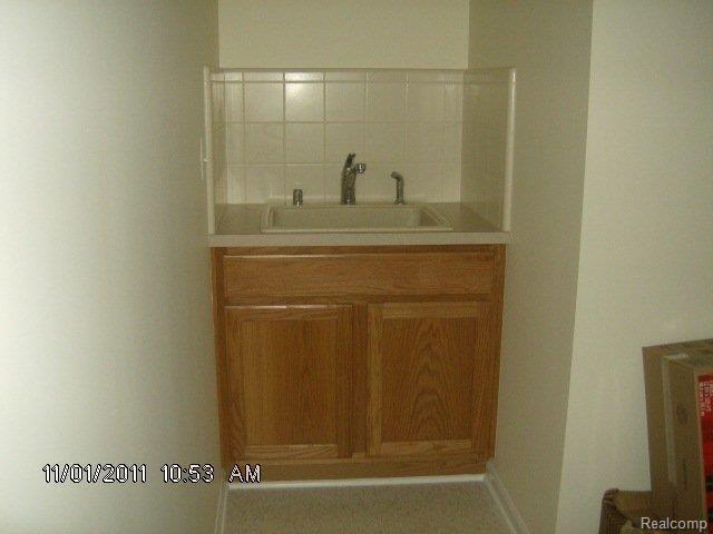 33723 Pine Ridge Drive West Fraser, MI 48026 - Photo 20 of 24 Pine Ridge 008