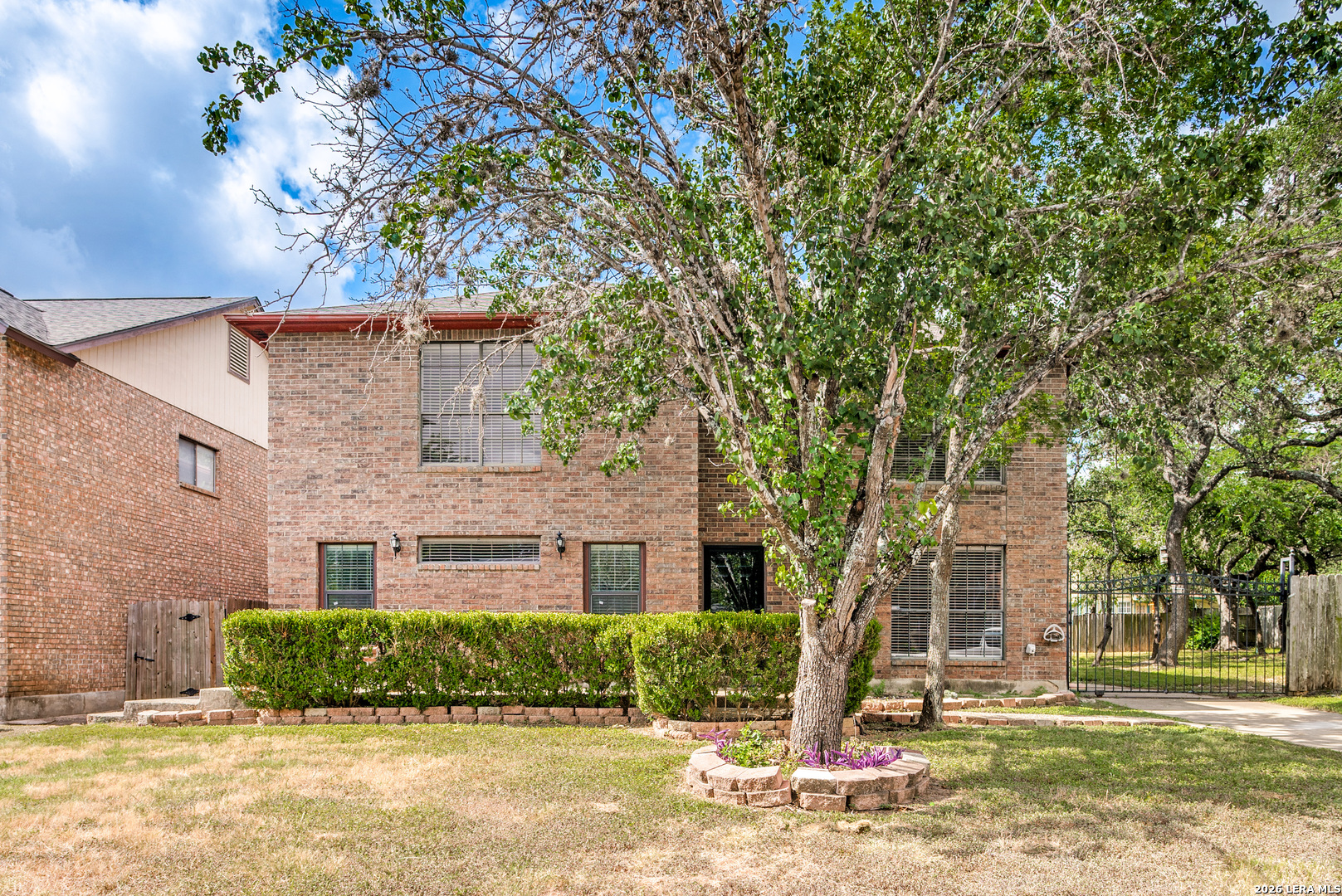 9142 Ridge Path San Antonio, TX 78250 - Photo 1 of 25