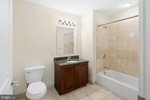 $549,000 | 901 North Penn Street, Unit F810, Philadelphia, PA 19123