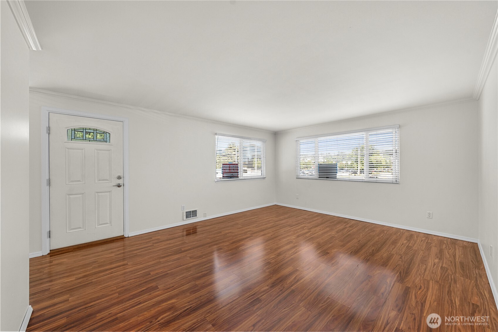 809 North 6th Street Renton, WA 98057 - Photo 11 of 40