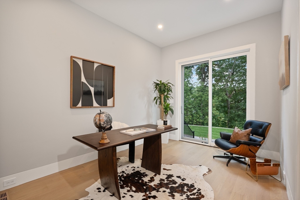 25 Lovett Road Newton, MA 02459 - Photo 19 of 41