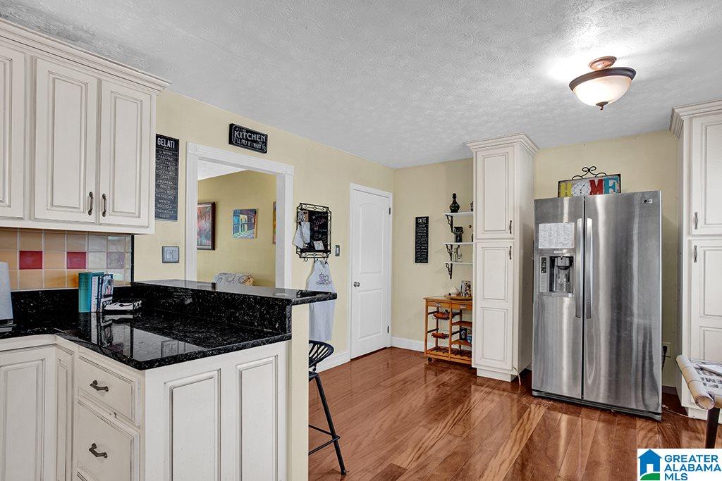 2528 Carmel Road Birmingham, AL 35235 - Photo 3 of 28