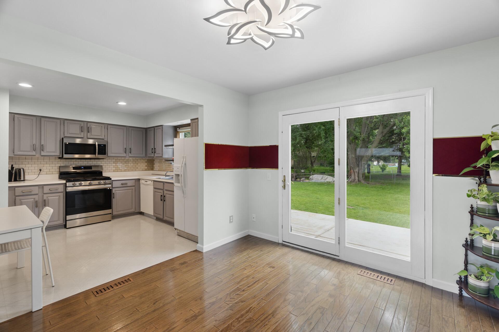 4990 148th Path West Apple Valley, MN 55124 - Photo 11 of 45