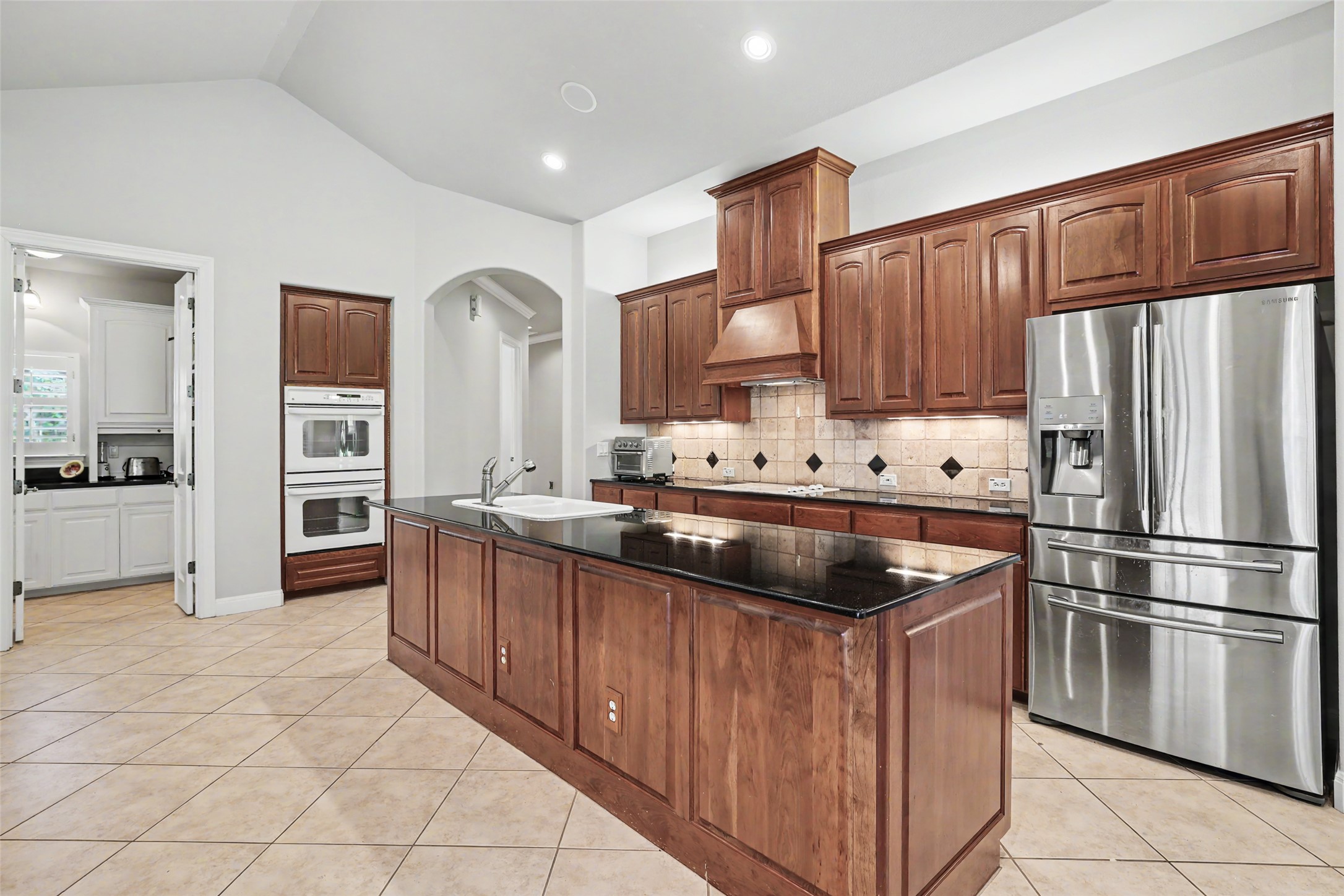 33 Meadows End Georgetown, TX 78628 - Photo 11 of 40