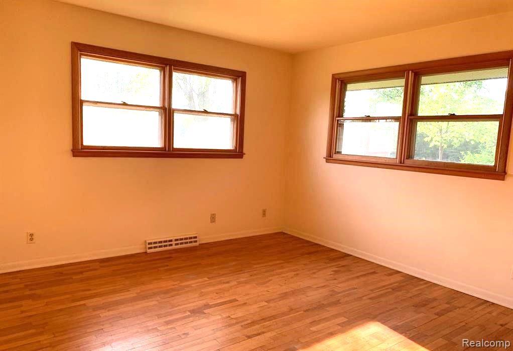 1571 North Hickory Road Owosso, MI 48867 - Photo 23 of 39