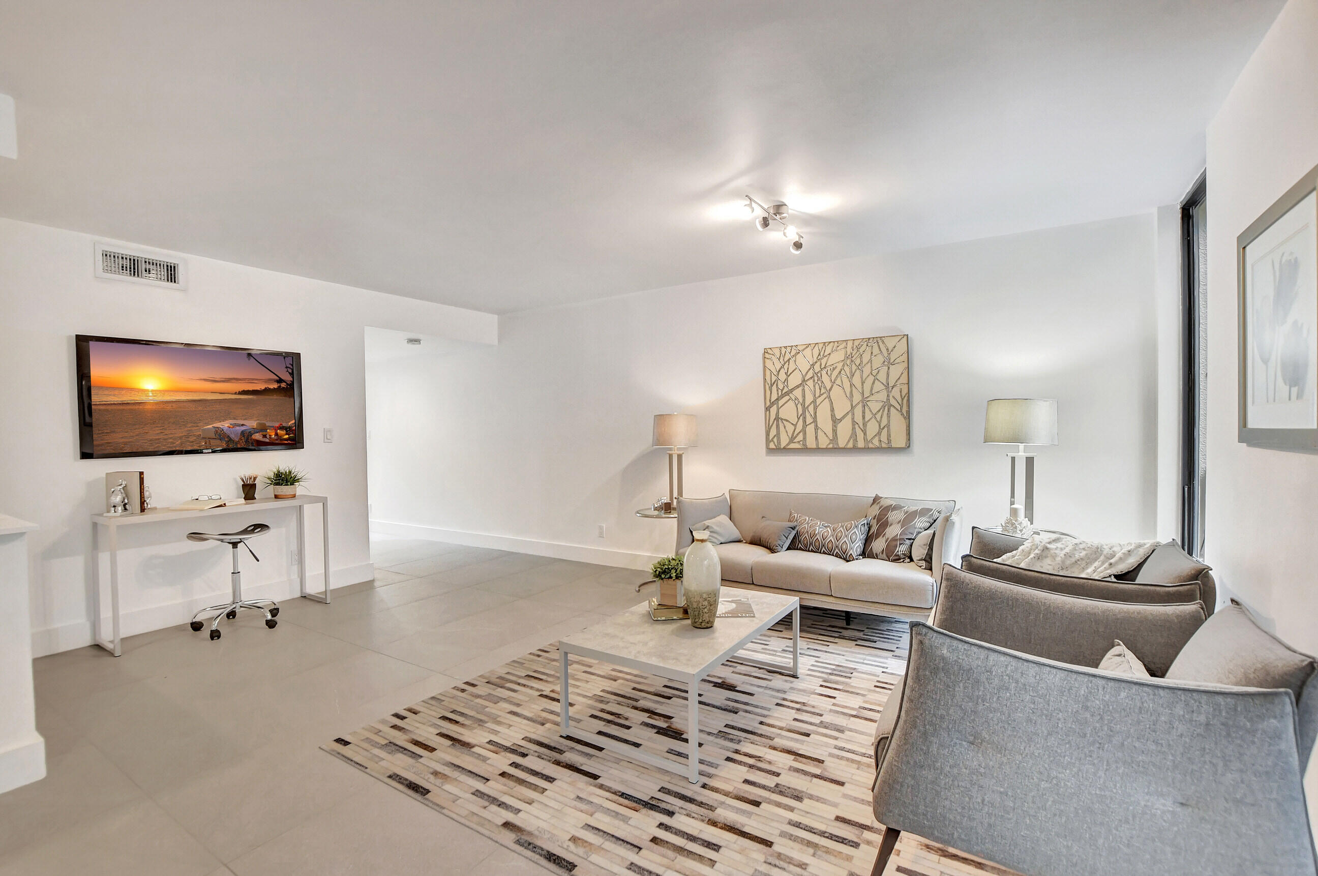 3702 Bridgewood Drive Boca Raton, FL 33434 - Photo 11 of 50 05_dsc_3731