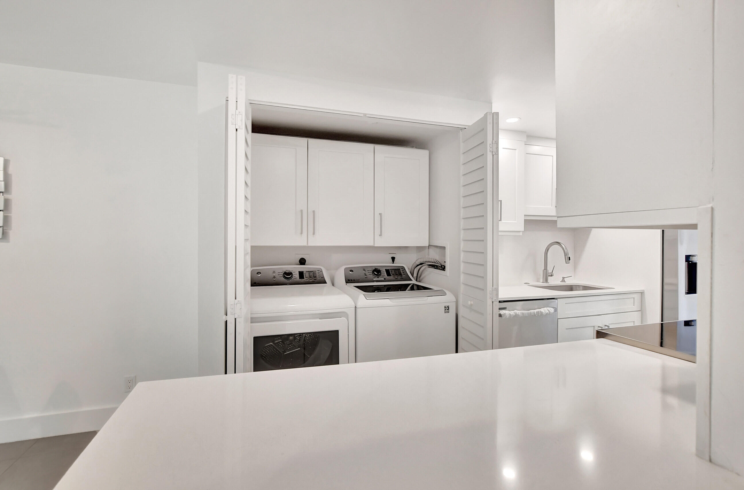 3702 Bridgewood Drive Boca Raton, FL 33434 - Photo 14 of 50 13_dsc_3771